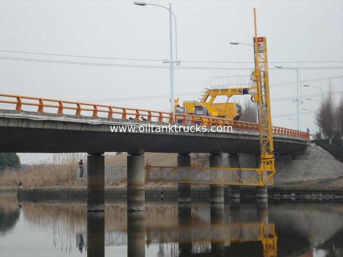 Tienda un puente sobre la gama completa del camión del mantenimiento del puente de plataforma del vehículo de la inspección del movimiento